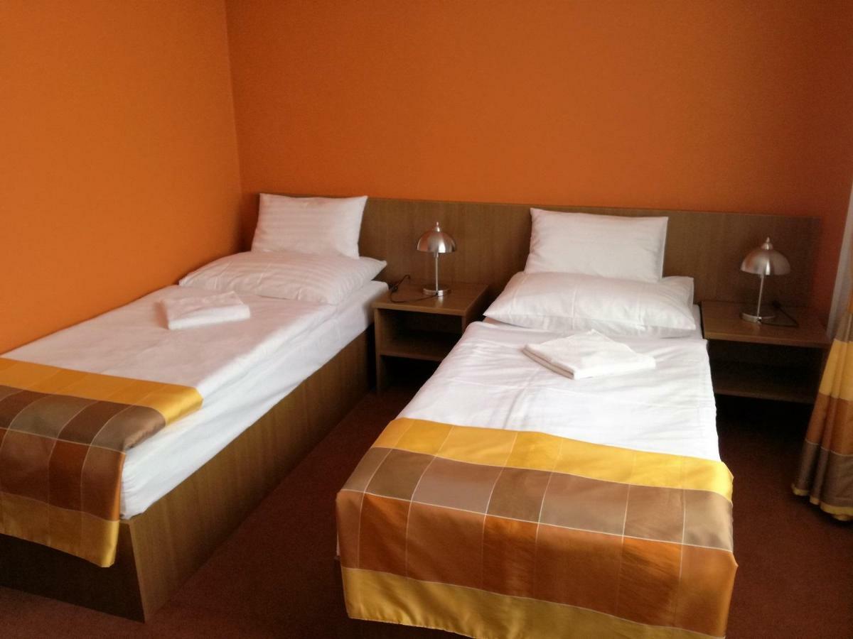 Hotel Rysavy Vemyslice Ngoại thất bức ảnh