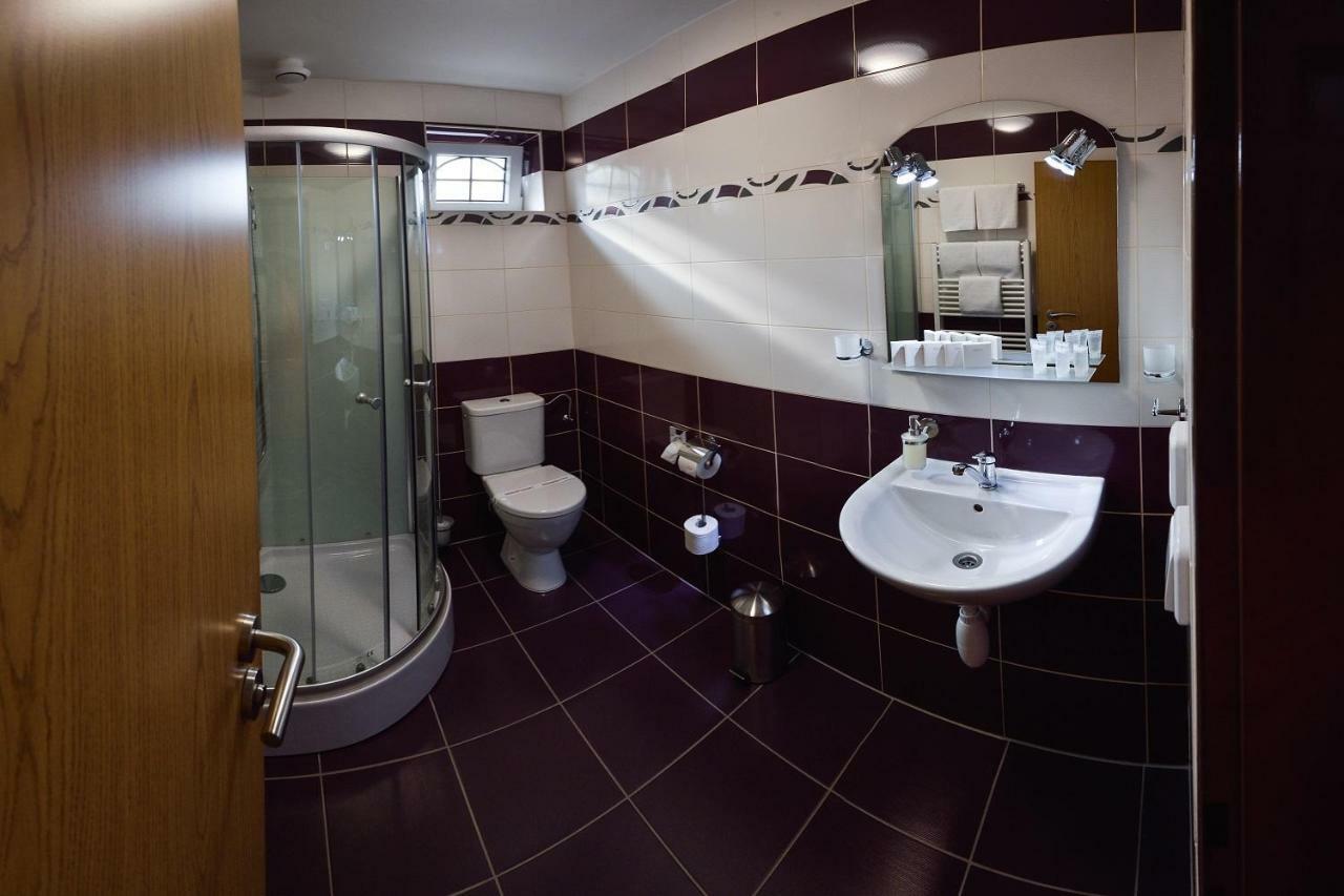 Hotel Rysavy Vemyslice Ngoại thất bức ảnh